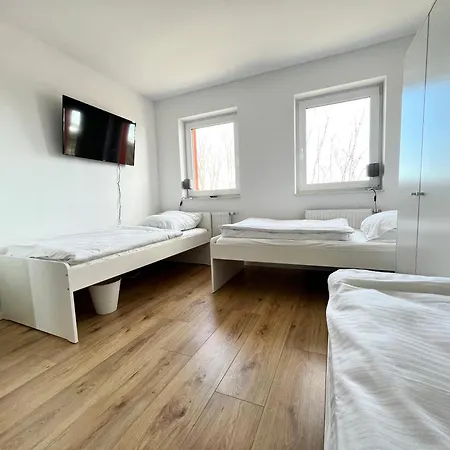 アパートホテル Monteurzimmerking: Dodendorfer Strasse