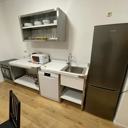 Monteurzimmerking: Dodendorfer Strasse Aparthotel Magdeburg