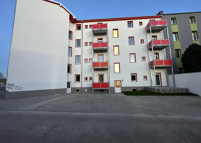 Monteurzimmerking: Dodendorfer Strasse 3* 马格德堡